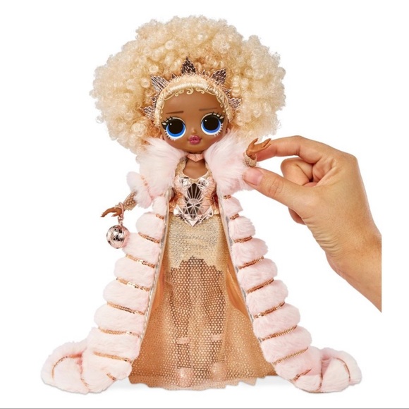 New in box LoL collectible doll NYC new year 2021 doll with accessories - Picture 4 of 8